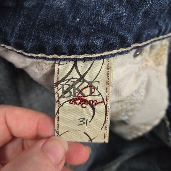 BKE Sabrina Cropped Jeans Size 31 - Picture 4 of 5